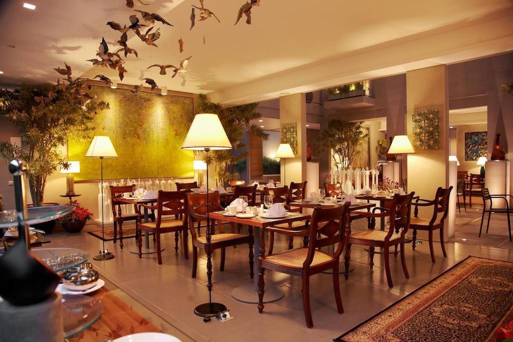 Bumi Semilir Art And Boutique Hotel Cihanjuang Extérieur photo