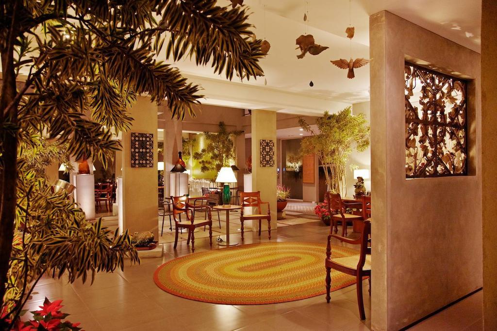 Bumi Semilir Art And Boutique Hotel Cihanjuang Extérieur photo